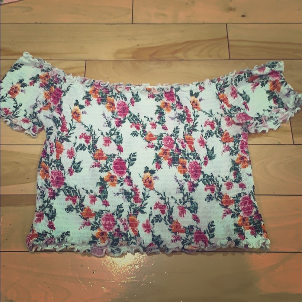 Crop top